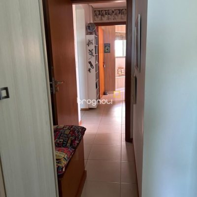 Apartamento com 102m², 3 quartos (sendo 1 suíte), 2 garagens, no bairro Campeche em Florianópolis