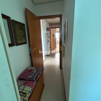 Apartamento com 102m², 3 quartos (sendo 1 suíte), 2 garagens, no bairro Campeche em Florianópolis
