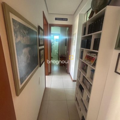 Apartamento com 102m², 3 quartos (sendo 1 suíte), 2 garagens, no bairro Campeche em Florianópolis