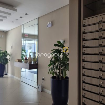 Apartamento com 72m², 2 quartos (sendo 1 suíte), 1 garagem, no bairro Campinas em São José