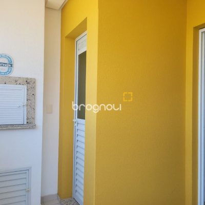 Apartamento com 72m², 2 quartos (sendo 1 suíte), 1 garagem, no bairro Campinas em São José