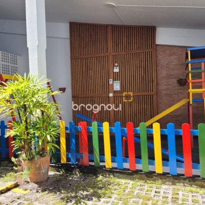 Apartamento com 72m², 2 quartos (sendo 1 suíte), 1 garagem, no bairro Campinas em São José