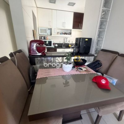 Apartamento com 74m², 3 quartos (sendo 1 suíte), 1 garagem, no bairro Itacorubi em Florianópolis
