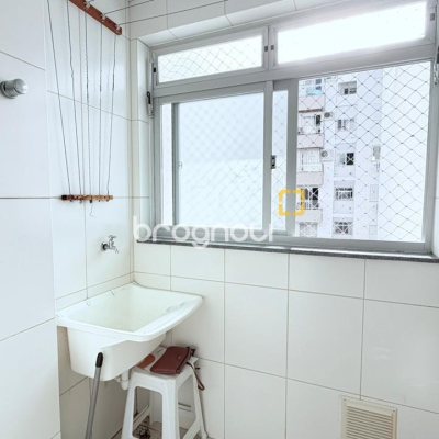 Apartamento com 74m², 3 quartos (sendo 1 suíte), 1 garagem, no bairro Itacorubi em Florianópolis