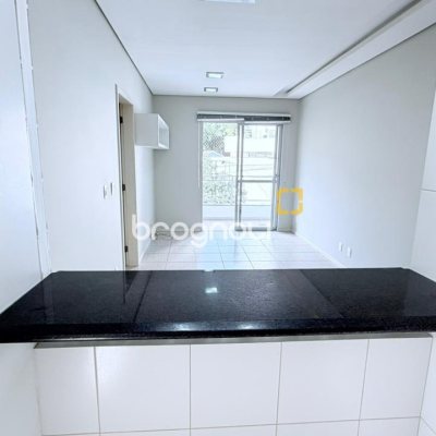 Apartamento com 74m², 3 quartos (sendo 1 suíte), 1 garagem, no bairro Itacorubi em Florianópolis