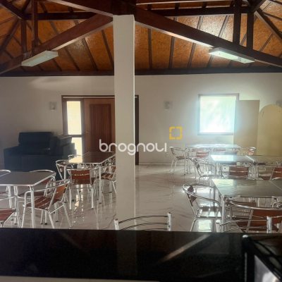 Apartamento com 74m², 3 quartos (sendo 1 suíte), 1 garagem, no bairro Itacorubi em Florianópolis