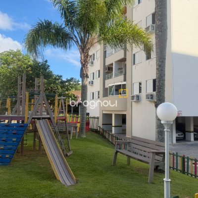 Apartamento com 74m², 3 quartos (sendo 1 suíte), 1 garagem, no bairro Itacorubi em Florianópolis