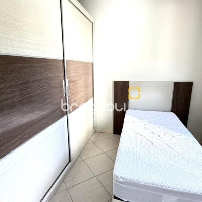 Apartamento com 74m², 3 quartos (sendo 1 suíte), 1 garagem, no bairro Itacorubi em Florianópolis