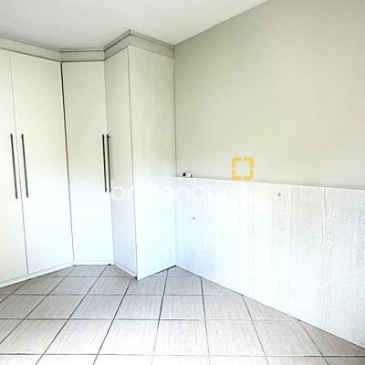 Apartamento com 74m², 3 quartos (sendo 1 suíte), 1 garagem, no bairro Itacorubi em Florianópolis