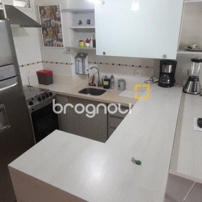 Apartamento com 46m², 1 quarto, 1 garagem, no bairro Lagoa da Conceição em Florianópolis