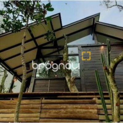 Sítio com 850m², 6 quartos, 3 garagens, no bairro Barra da Lagoa em Florianópolis