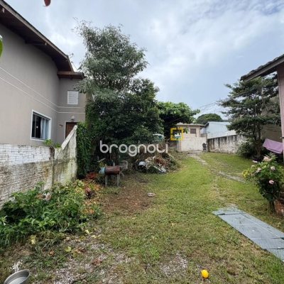 Terreno com 240m², no bairro Capoeiras em Florianópolis