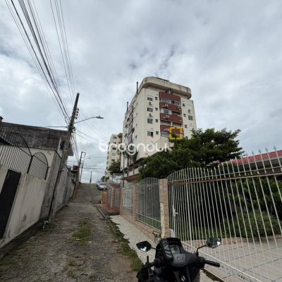 Terreno com 240m², no bairro Capoeiras em Florianópolis