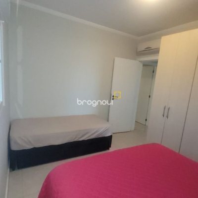 Apartamento com 82m², 2 quartos (sendo 2 suítes), 1 garagem, no bairro Ingleses do Rio Vermelho em Florianópolis