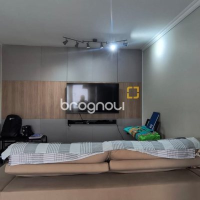 Apartamento com 80m², 3 quartos (sendo 1 suíte), 1 garagem, no bairro Estreito em Florianópolis
