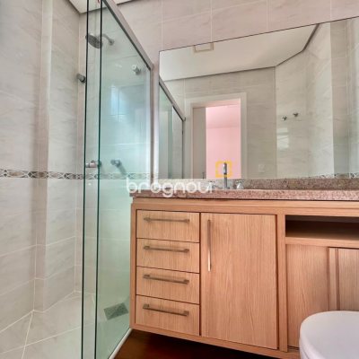 Apartamento com 78m², 2 quartos (sendo 1 suíte), 1 garagem, no bairro Campeche em Florianópolis