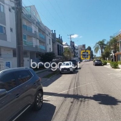 Apartamento com 78m², 2 quartos (sendo 1 suíte), 1 garagem, no bairro Campeche em Florianópolis