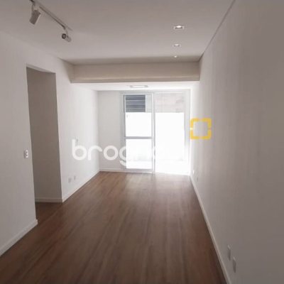 Apartamento com 78m², 2 quartos (sendo 1 suíte), 1 garagem, no bairro Campeche em Florianópolis