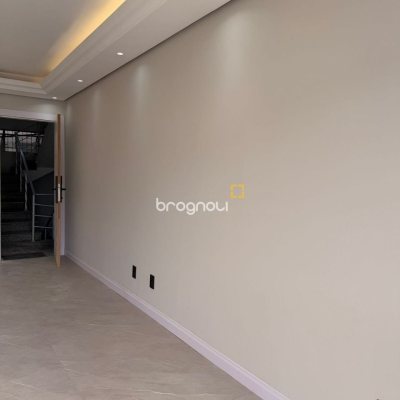 Apartamento com 91m², 2 quartos (sendo 1 suíte), 1 garagem, no bairro Kobrasol em São José
