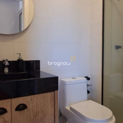 Cobertura com 162m², 3 quartos (sendo 1 suíte), 2 garagens, no bairro Canasvieiras em Florianópolis