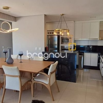 Cobertura com 162m², 3 quartos (sendo 1 suíte), 2 garagens, no bairro Canasvieiras em Florianópolis