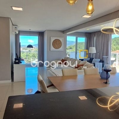 Cobertura com 162m², 3 quartos (sendo 1 suíte), 2 garagens, no bairro Canasvieiras em Florianópolis