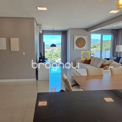 Cobertura com 162m², 3 quartos (sendo 1 suíte), 2 garagens, no bairro Canasvieiras em Florianópolis