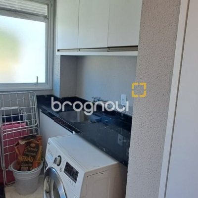 Cobertura com 162m², 3 quartos (sendo 1 suíte), 2 garagens, no bairro Canasvieiras em Florianópolis
