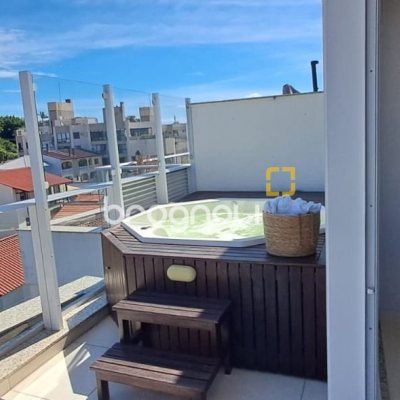 Cobertura com 162m², 3 quartos (sendo 1 suíte), 2 garagens, no bairro Canasvieiras em Florianópolis