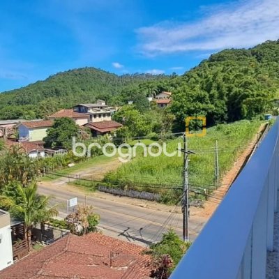 Cobertura com 162m², 3 quartos (sendo 1 suíte), 2 garagens, no bairro Canasvieiras em Florianópolis