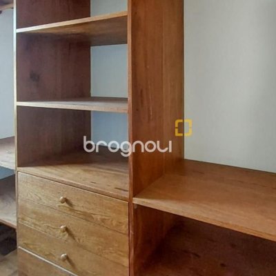 Casa com 210m², 4 quartos (sendo 2 suítes), 3 garagens, no bairro Morro das Pedras em Florianópolis