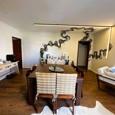 Apartamento com 147m², 3 quartos (sendo 1 suíte), 1 garagem, no bairro Coqueiros em Florianópolis