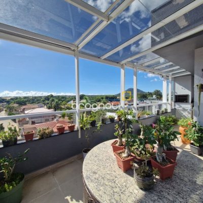Cobertura com 130m², 3 quartos (sendo 1 suíte), 2 garagens, no bairro Ingleses em Florianópolis