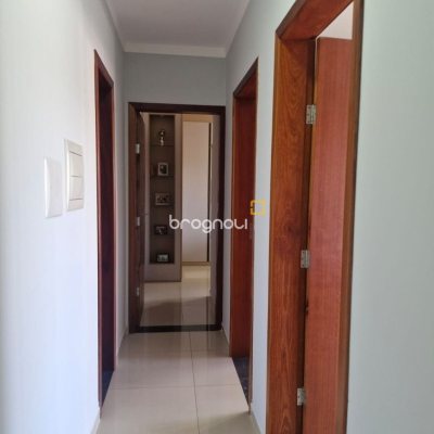 Cobertura com 130m², 3 quartos (sendo 1 suíte), 2 garagens, no bairro Ingleses em Florianópolis