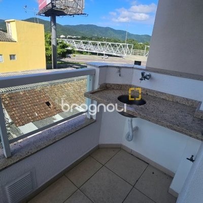Apartamento com 53m², 1 quarto, 1 garagem, no bairro Trindade em Florianópolis