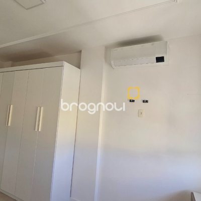 Apartamento com 53m², 1 quarto, 1 garagem, no bairro Trindade em Florianópolis
