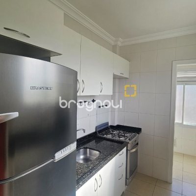Apartamento com 53m², 1 quarto, 1 garagem, no bairro Trindade em Florianópolis