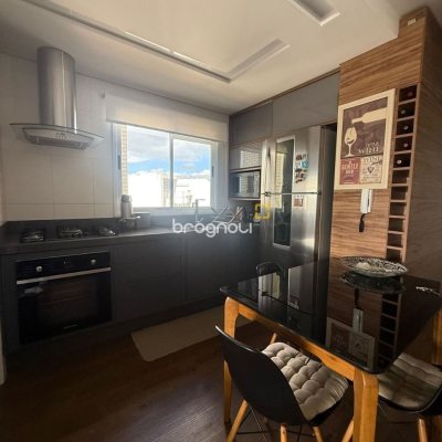 Cobertura com 152m², 3 quartos (sendo 2 suítes), 3 garagens, no bairro Estreito em Florianópolis