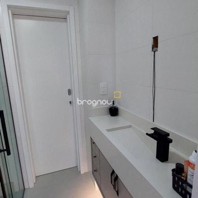 Studio com 50m², 1 quarto, 1 garagem, no bairro Cachoeira do Bom Jesus em Florianópolis