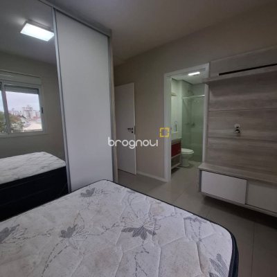 Apartamento com 65m², 2 quartos (sendo 1 suíte), 1 garagem, no bairro Estreito em Florianópolis