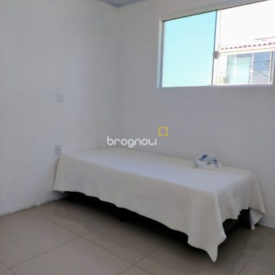 Casa com 330m², 8 quartos (sendo 3 suítes), 2 garagens, no bairro Santinho em Florianópolis
