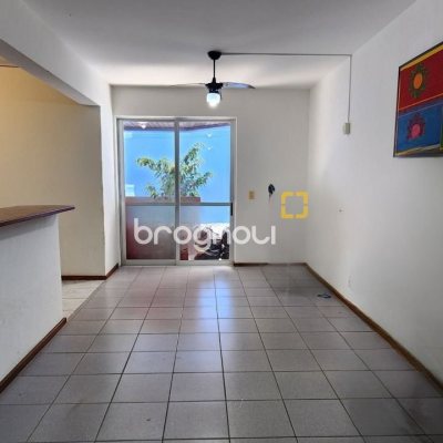 Apartamento com 74m², 2 quartos, 1 garagem, no bairro Barra da Lagoa em Florianópolis
