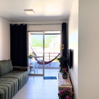 Apartamento com 74m², 2 quartos, 1 garagem, no bairro Barra da Lagoa em Florianópolis