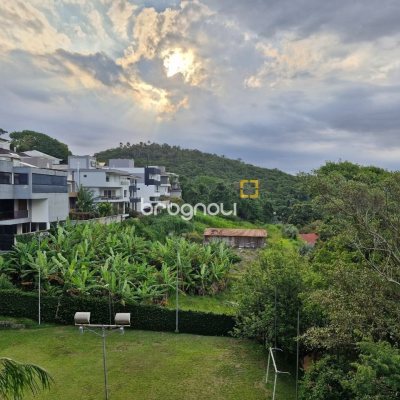 Apartamento com 50m², 1 quarto, 1 garagem, no bairro João Paulo em Florianópolis