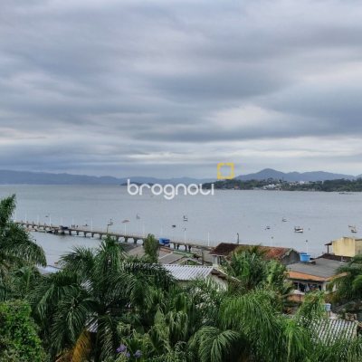 Apartamento com 50m², 1 quarto, 1 garagem, no bairro João Paulo em Florianópolis