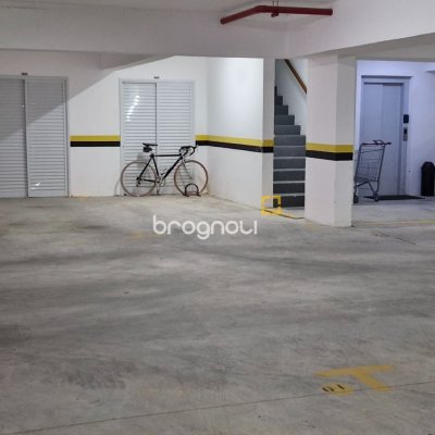 Apartamento com 50m², 1 quarto, 1 garagem, no bairro João Paulo em Florianópolis