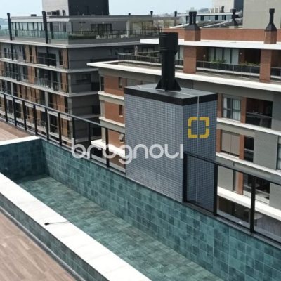 Apartamento com 123m², 3 quartos (sendo 3 suítes), 2 garagens, no bairro Jurerê Internacional em Florianópolis