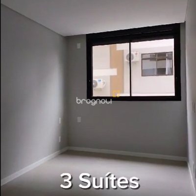 Apartamento com 123m², 3 quartos (sendo 3 suítes), 2 garagens, no bairro Jurerê Internacional em Florianópolis