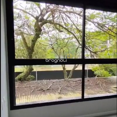 Apartamento com 123m², 3 quartos (sendo 3 suítes), 2 garagens, no bairro Jurerê Internacional em Florianópolis