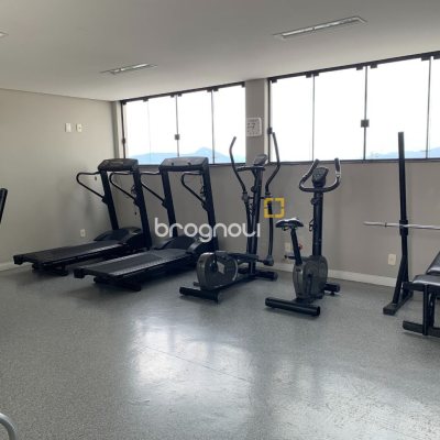 Apartamento com 81m², 3 quartos (sendo 1 suíte), 1 garagem, no bairro Centro em Florianópolis